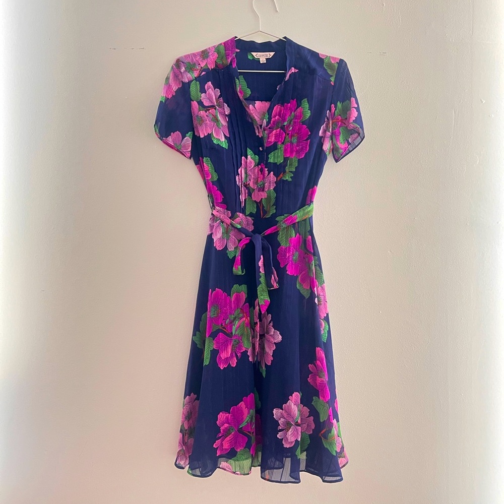 Chic Nanette Navy Floral Dress: Size 4!